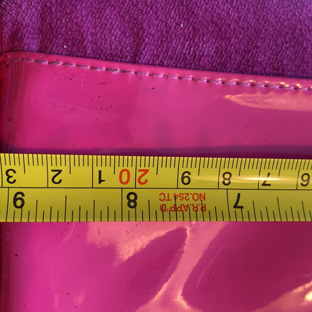 Victoria Secret versatile soft Mini purse - Picture 6 of 9